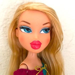 MGA Bratz doll “Xpress It” Chloe. 10inches.